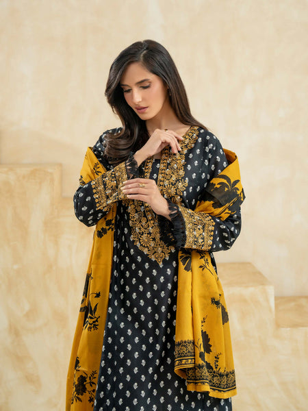 3 Piece Lawn Suit-Embroidered (Pret)