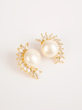 Curvy Pearl Earrings