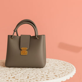 ⭐ 1 PCS HIGH QUILTY BAGS ⭐